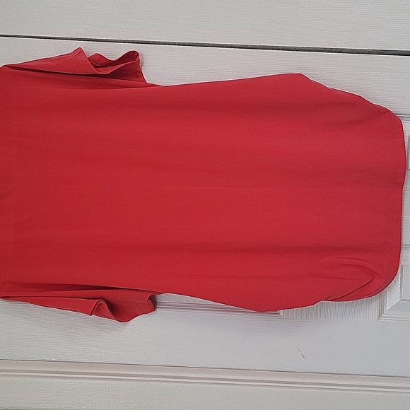 Judy Joannou designs top Large - Picture 6 of 6